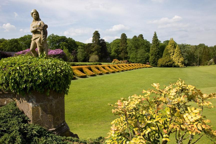 Гостьовий будинок Gregynog Hall Tregynon Екстер'єр фото