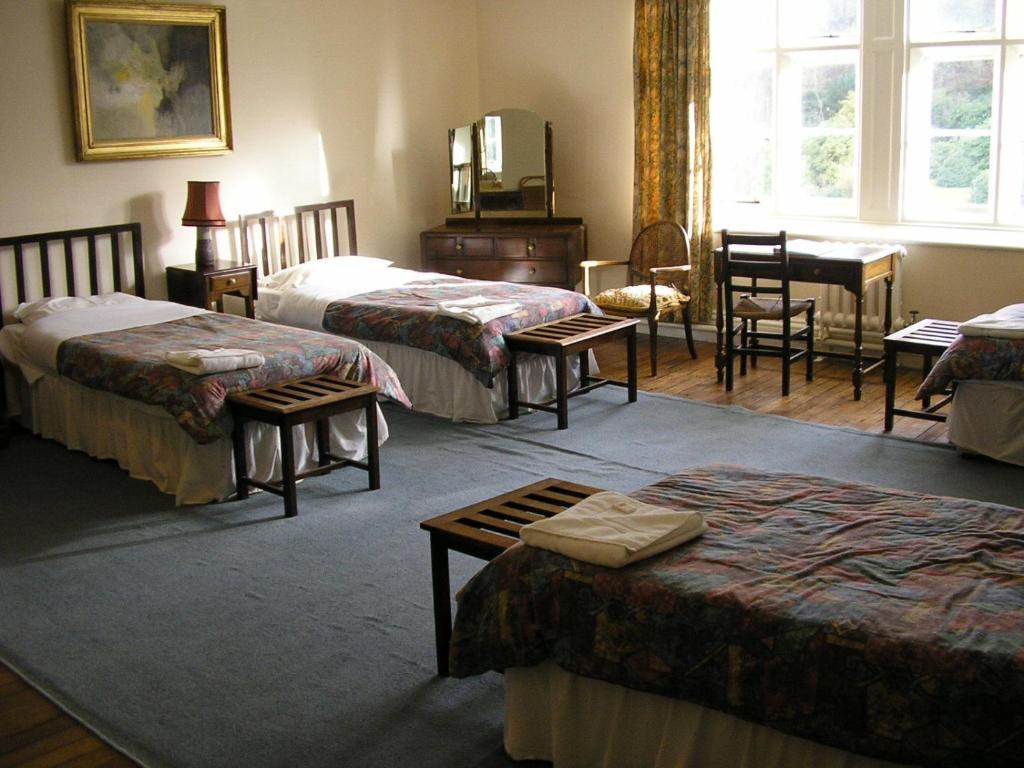 Гостьовий будинок Gregynog Hall Tregynon Номер фото