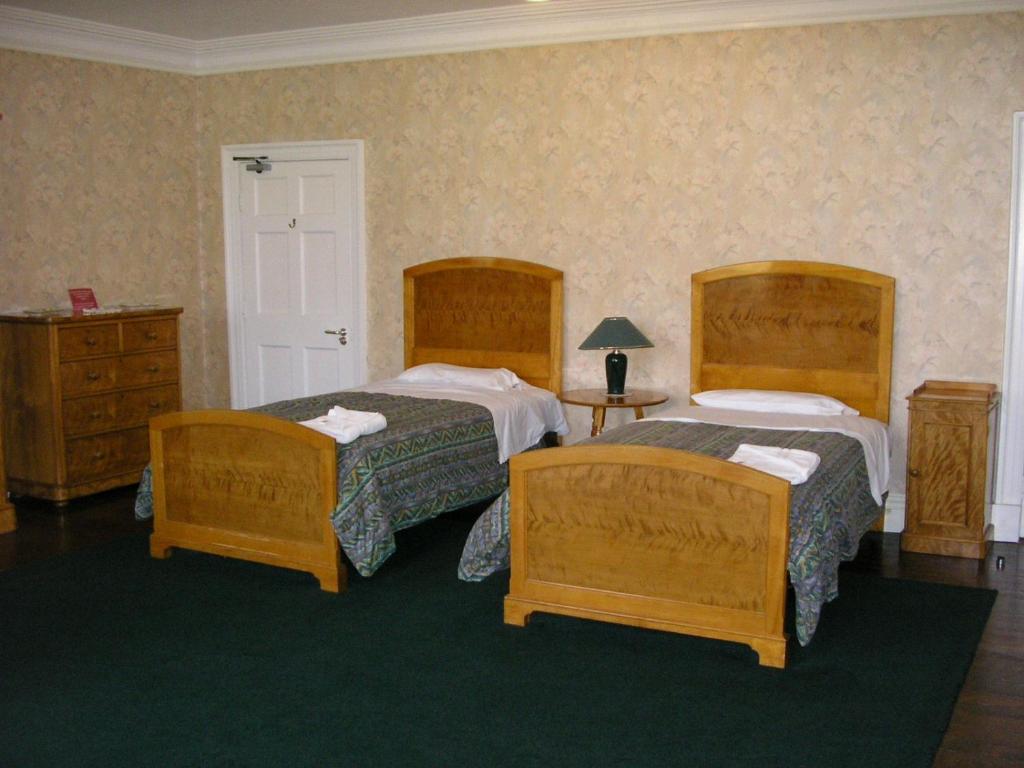 Гостьовий будинок Gregynog Hall Tregynon Номер фото